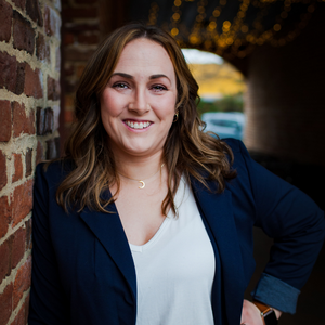 Headshot of Skill-Dev Marketing Coordinator, Shauntel Daniels